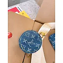 Louis new arrival denim bag size : 24 * 14 cm