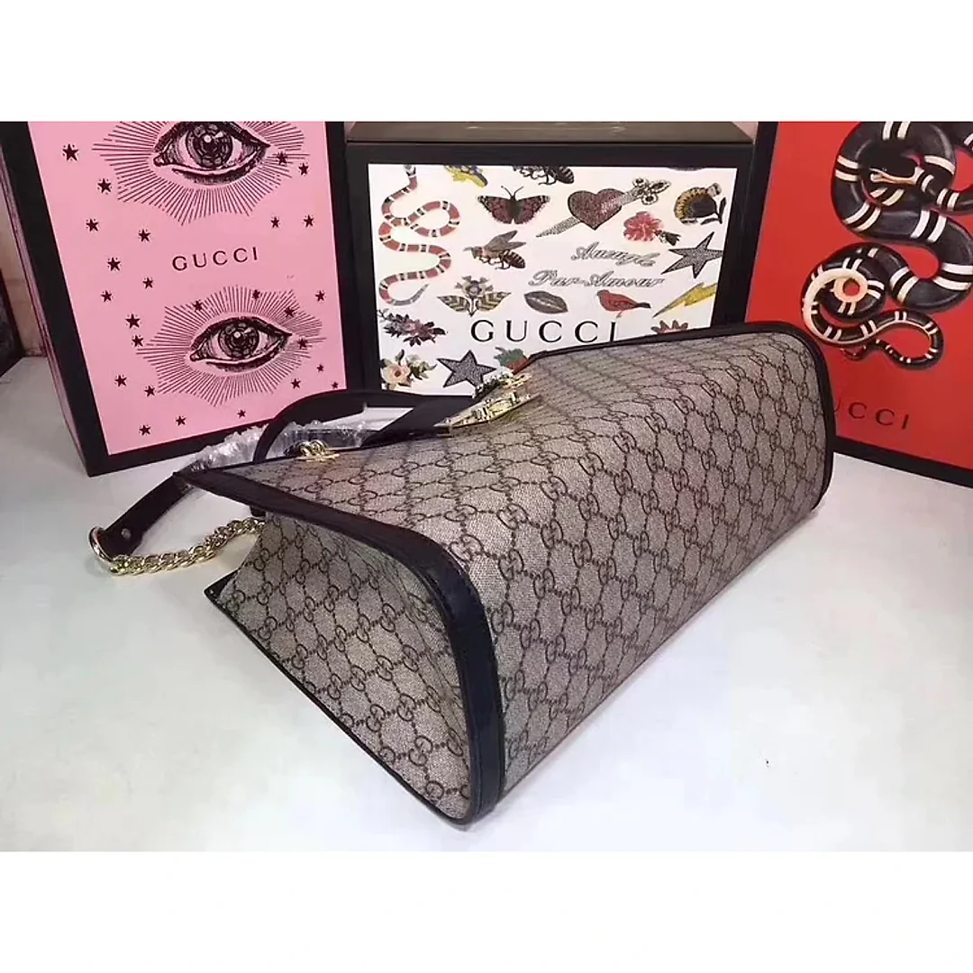 GC047 Medium Shoulder Bag / 13.8×9.3.x5.5inch