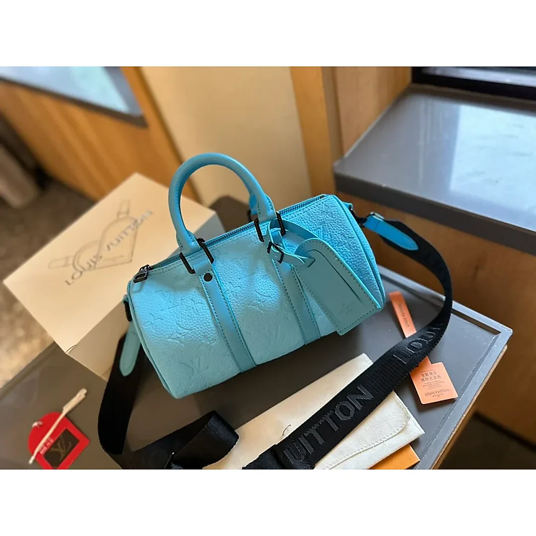 Louis new arrival keepall bag size:25 *12 cm