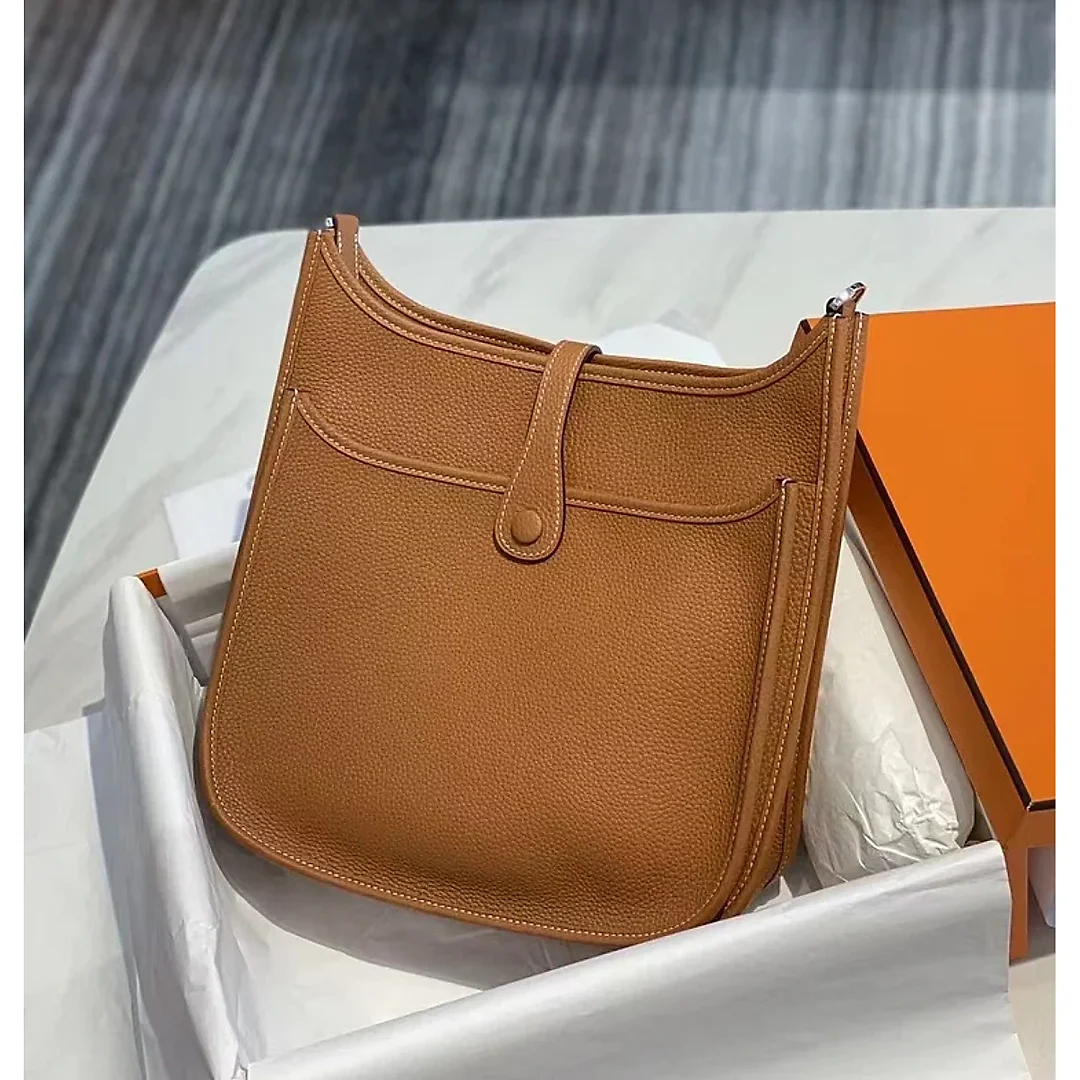 H Evelyne29 new arrival 08 size : 29*30 cm
