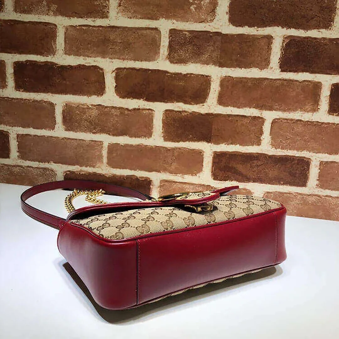 GG Marmont Small Shoulder Bag