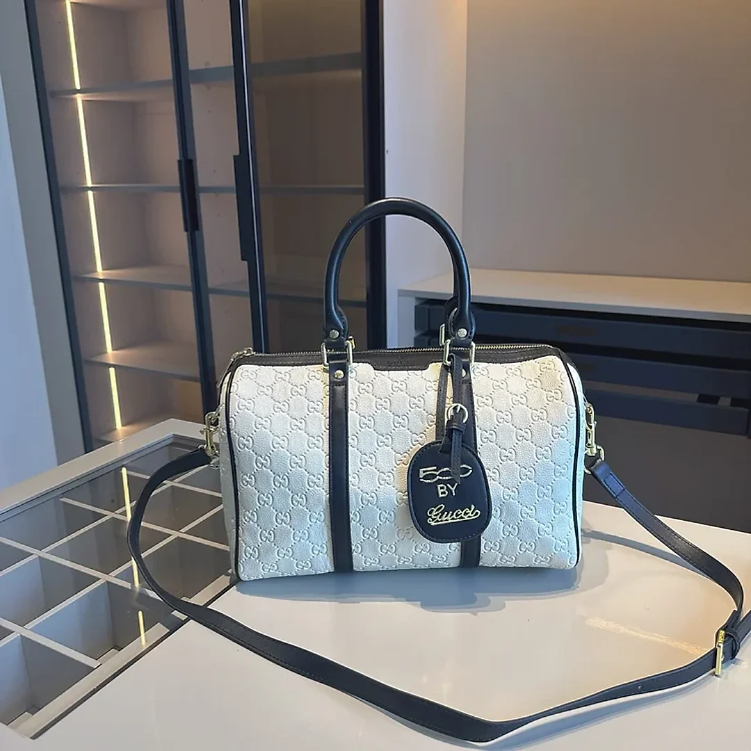 Gg boston new arrival traval bag size; 32*21*16 cm