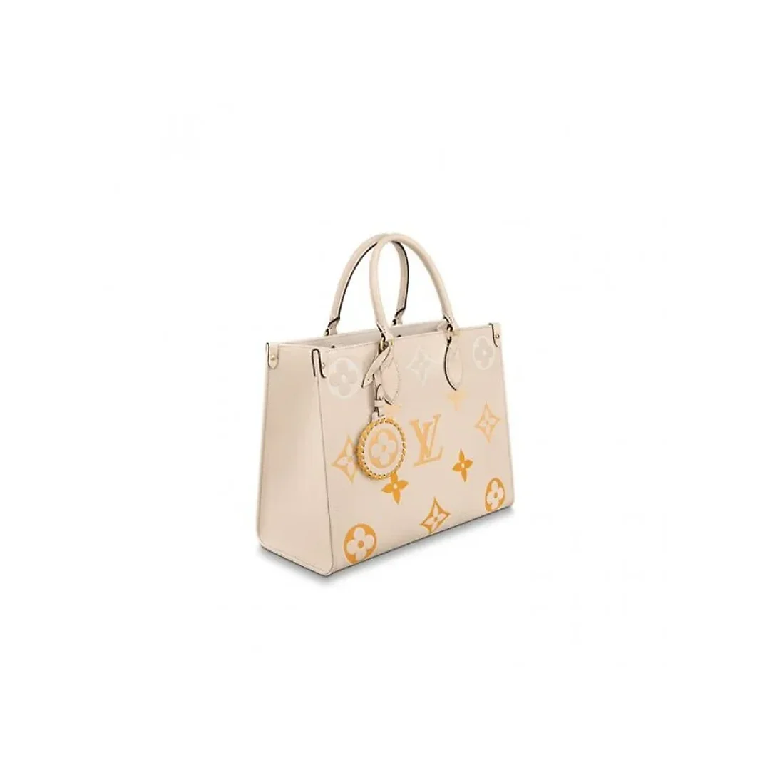 L M45717 Onthego MM Tote Bag