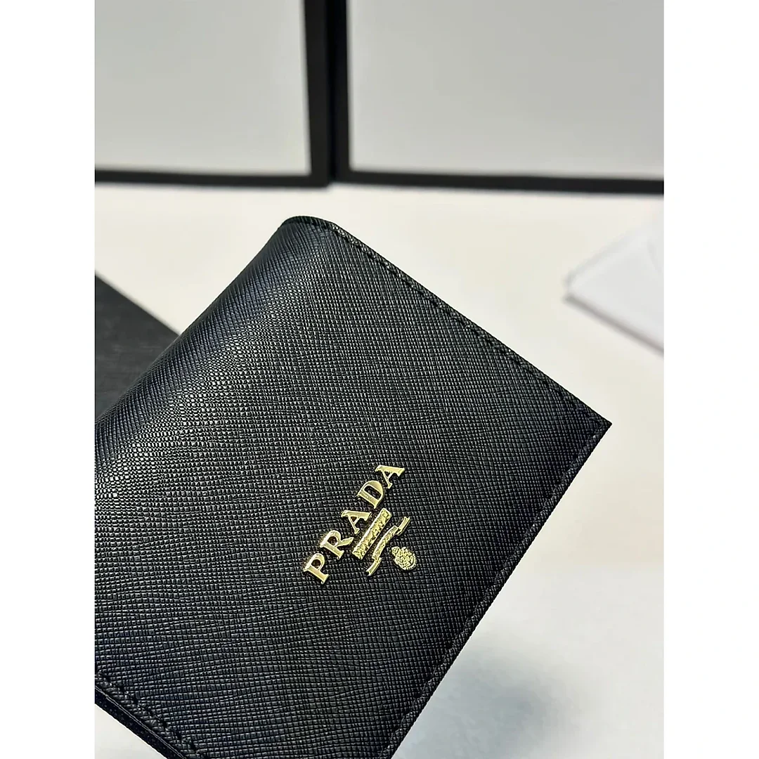 Pra new arrival wallet 02 size: 11×10 cm