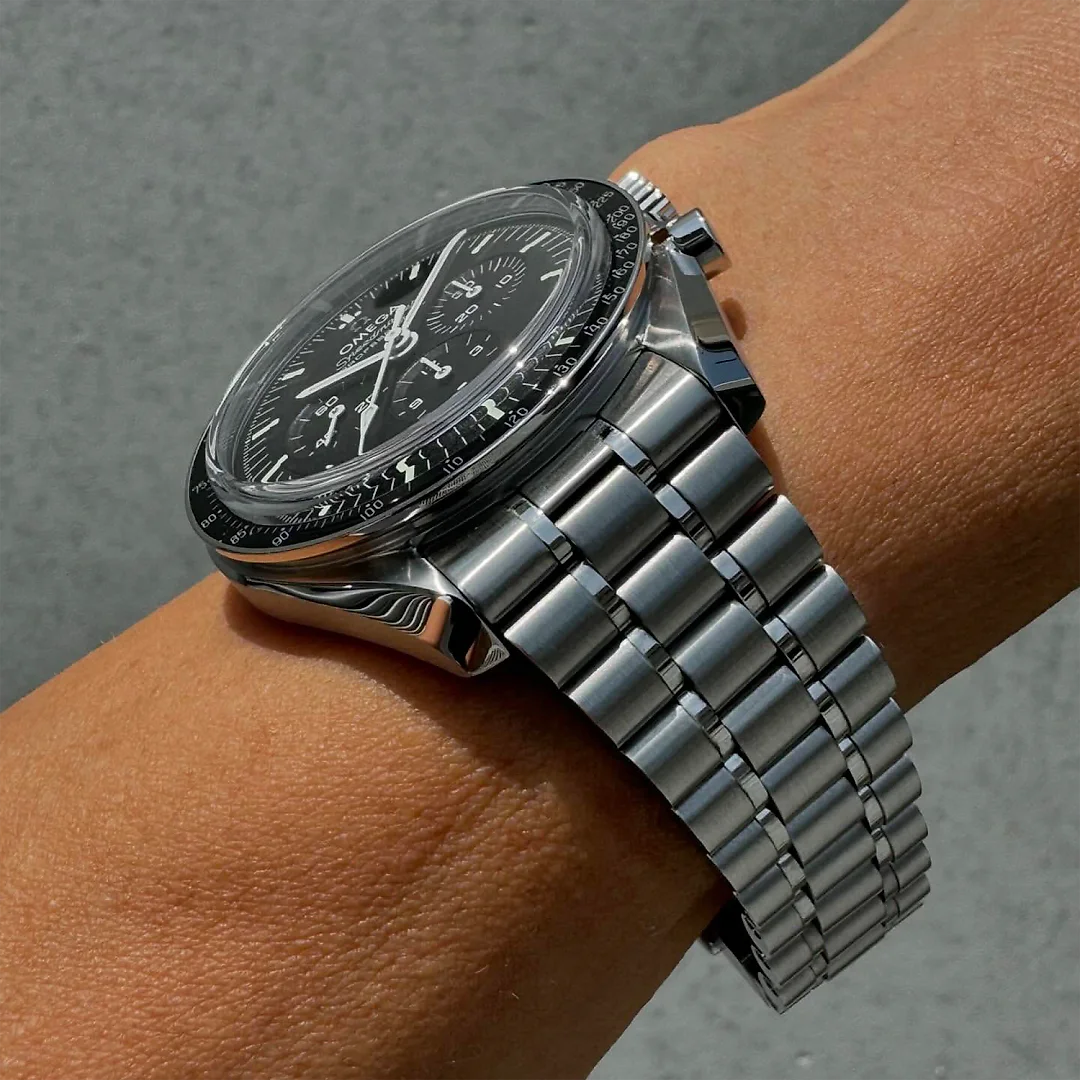 Speedmaster Moonwatch Professional 42 mm, steel on steel – 310.30.42.50.01.002 – Watch – Free Shipping | Minimalist & Luxury Design | Perfect Gift for Him