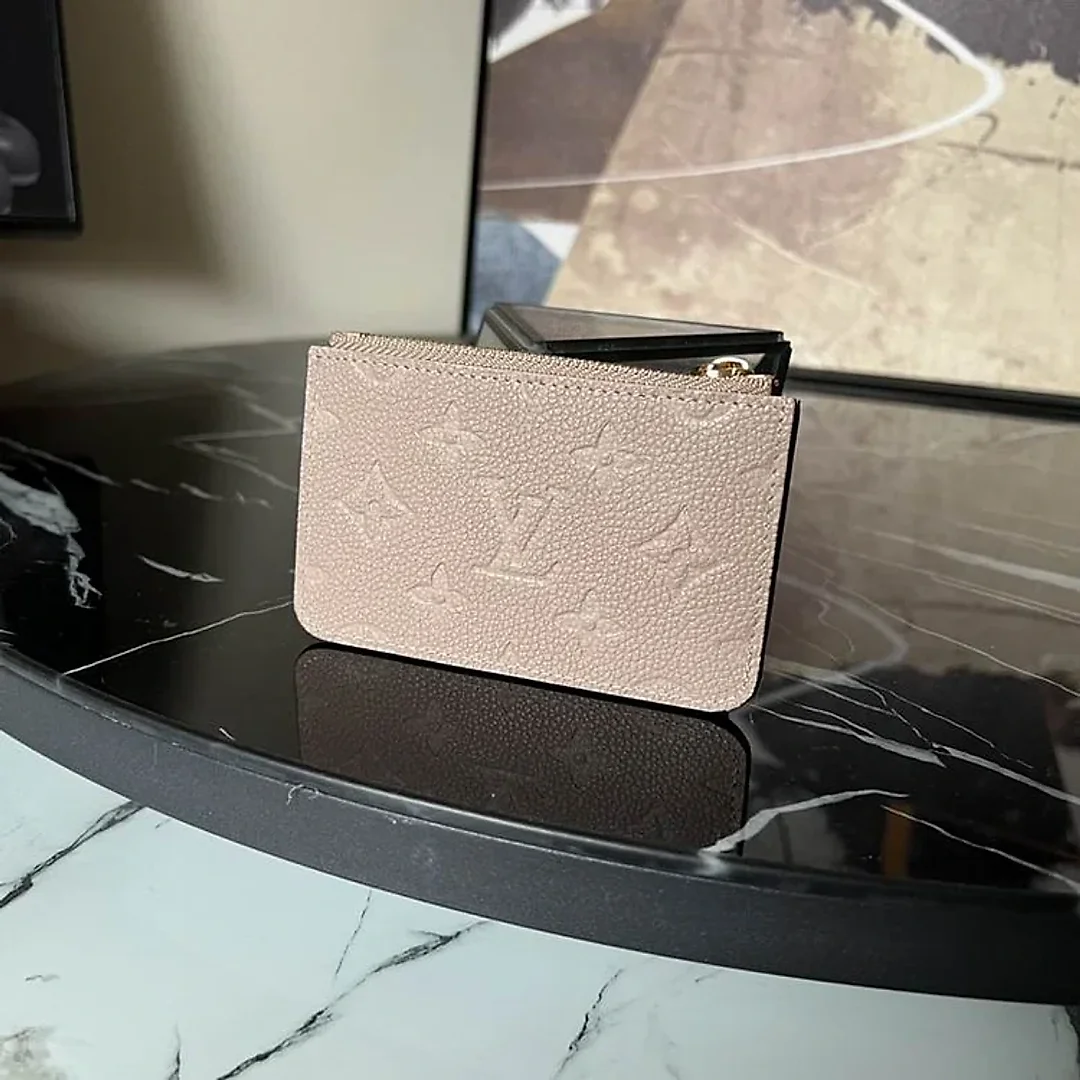 L Wallet  12X8X0.8cm 16