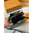 Louis capucines new arrival bag size :27*18cm