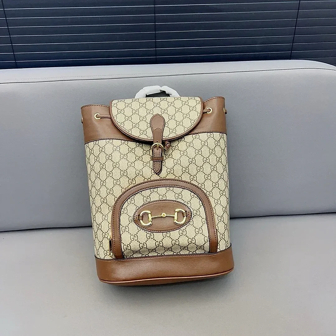 GG new arrival 1955 man and women backpack bag size : 35 x 27 cm
