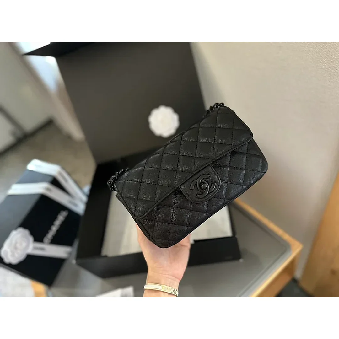 CC new arrival black caviar leather CF bag
