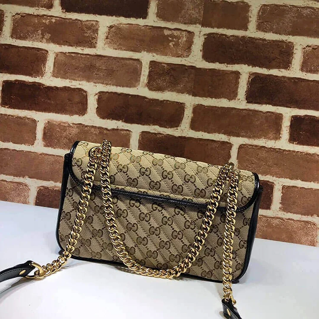 GG Marmont Small Shoulder Bag