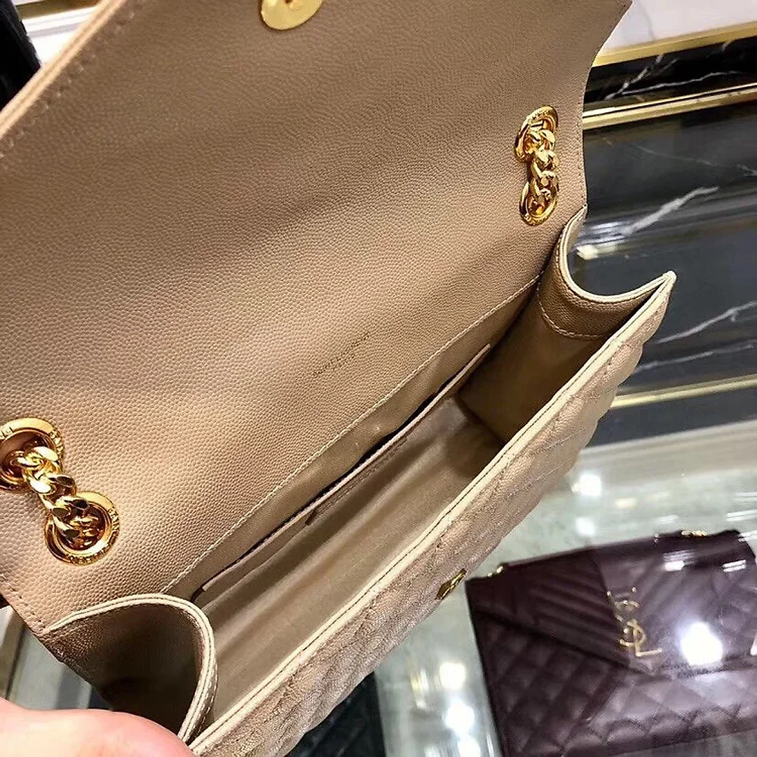 Y ENVELOPE MEDIUM BAG IN MIX MATELASS�� GRAIN DE POUDRE EMBOSSED LEATHER