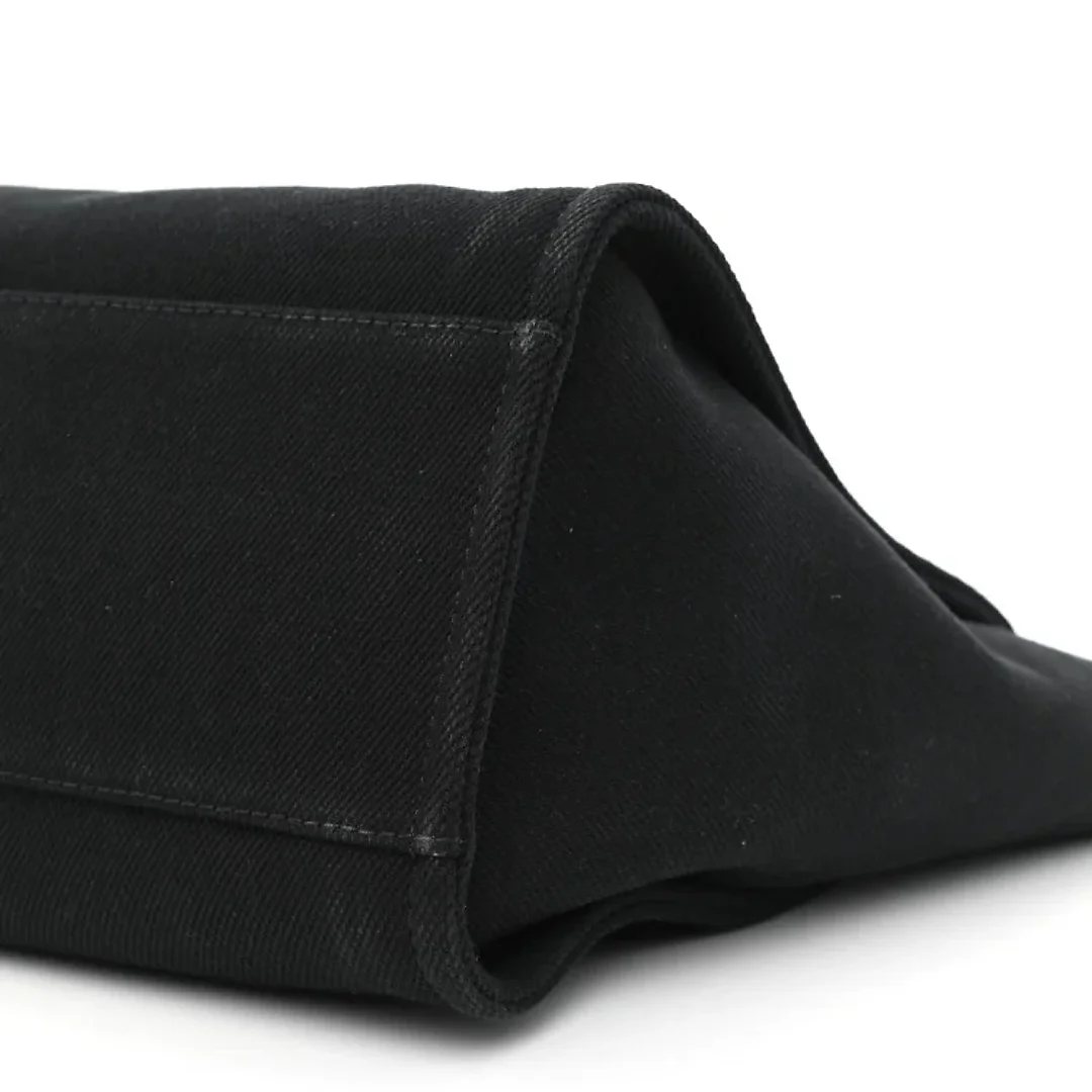 cc Canvas Pearl Medium Deauville Tote Black