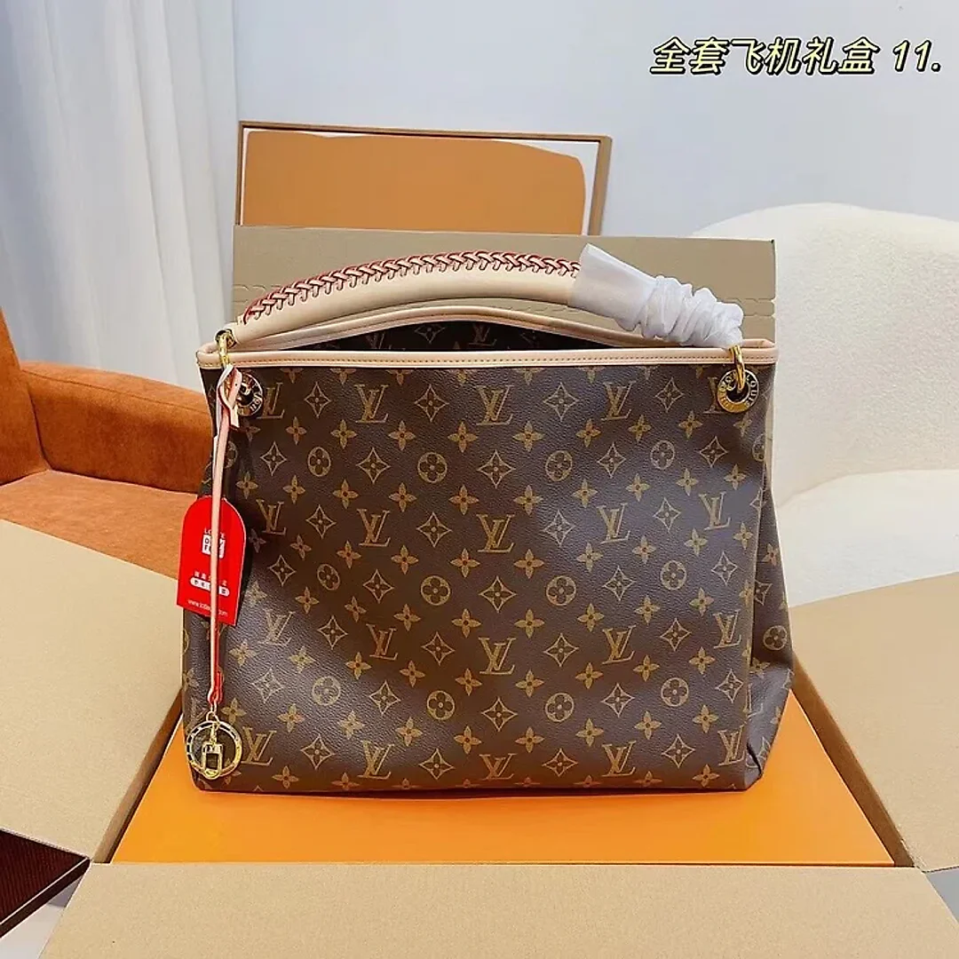 LV Monogram Canvas Artsy GM M40259