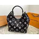 Louis new arrival tote bag size: 34 * 28 cm