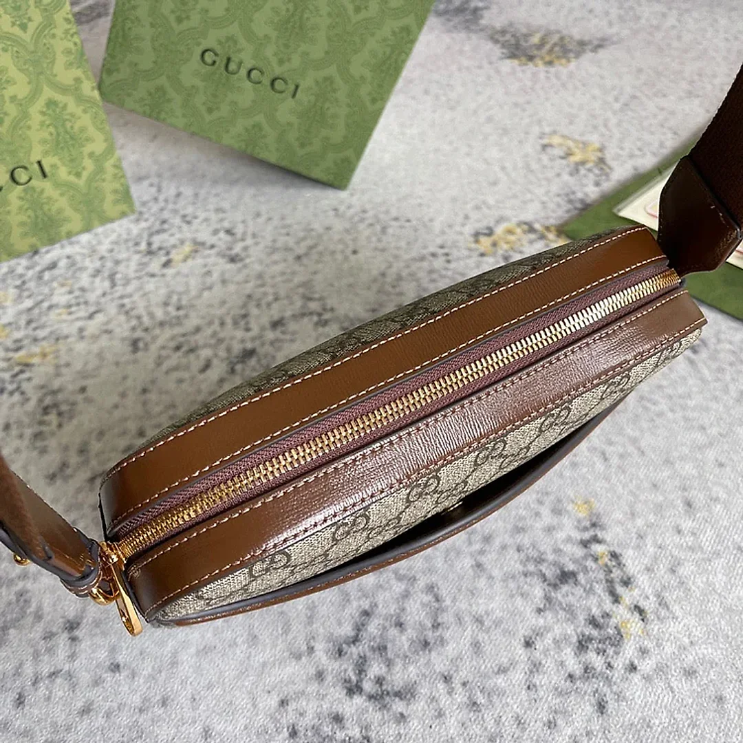 GC357 10×7.9×2.4inch