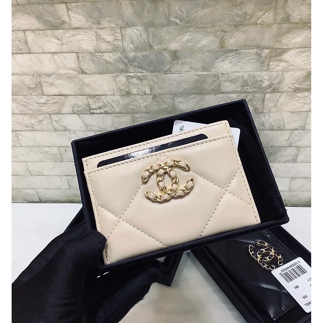 cc CO-CO 19 Card Holder Wallet 11cm/4.3in Gold Toned Hardware For Women Beige