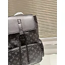 Louis Petite Malle Monogram backpack bag size : 37*45 cm