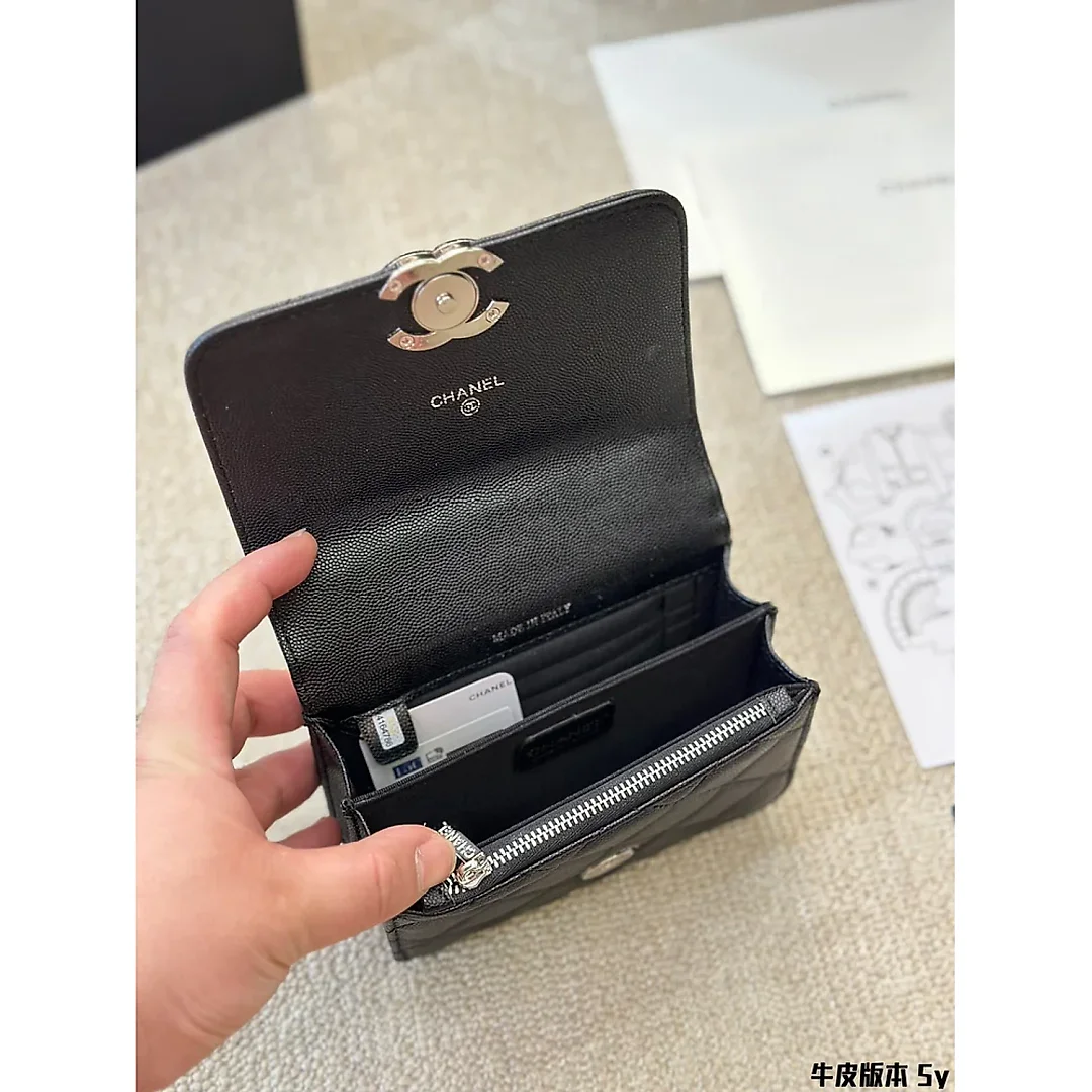 Cc new arrival handbag caviar leather size: 15 * 11cm