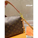Louis new arriva Side trunk bag size : 23*16 cm
