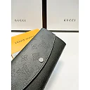 Louis new arrival wallet size: 19×10 cm