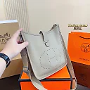 H Evelyne new arrival size : 25*9*26cm