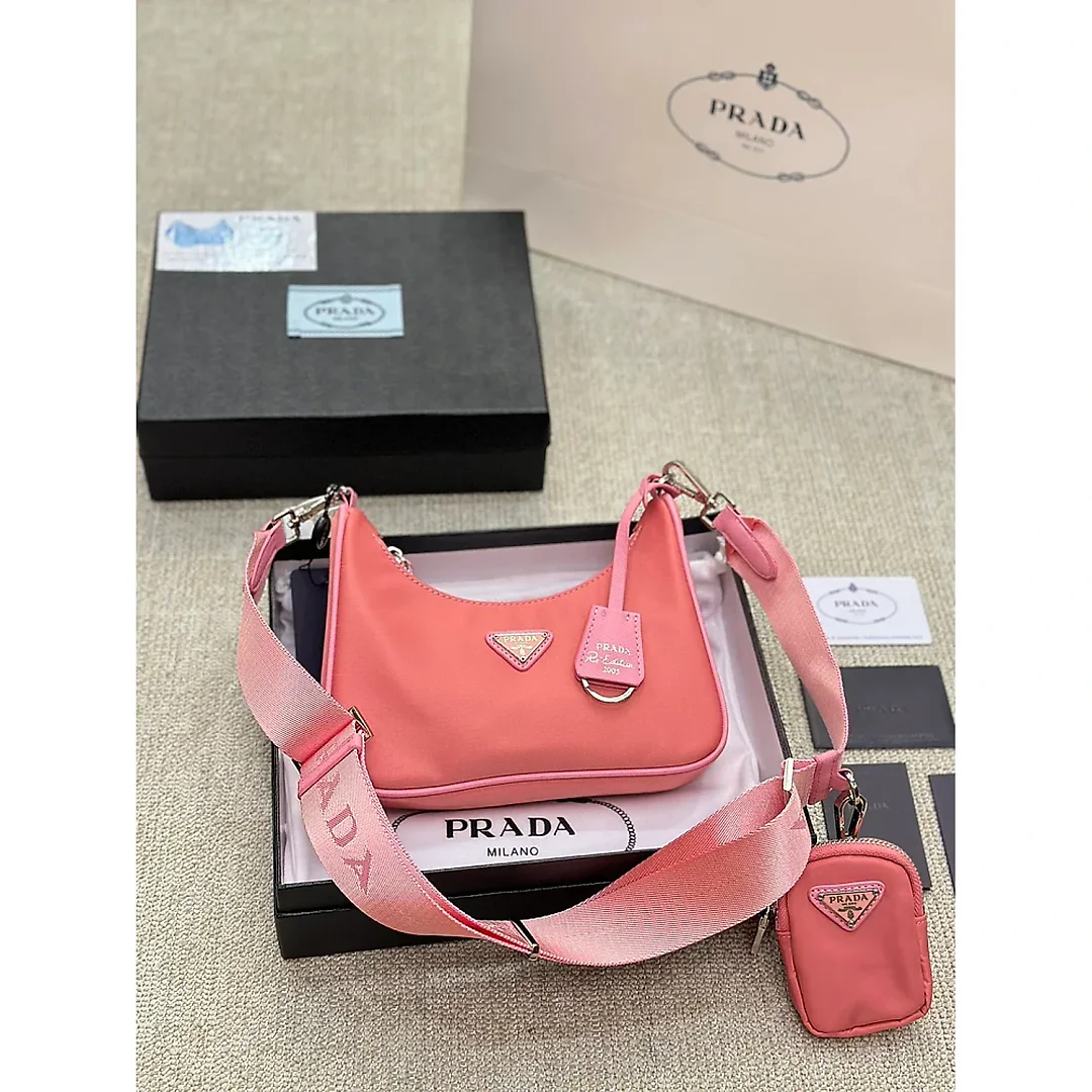 Pra hobo new arrival bag size : 22 * 16cm