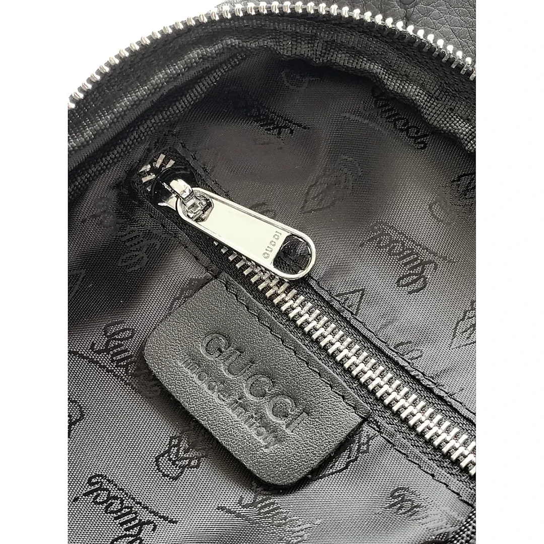 Gg new arrival man bag size : 16.5x30x6 cm