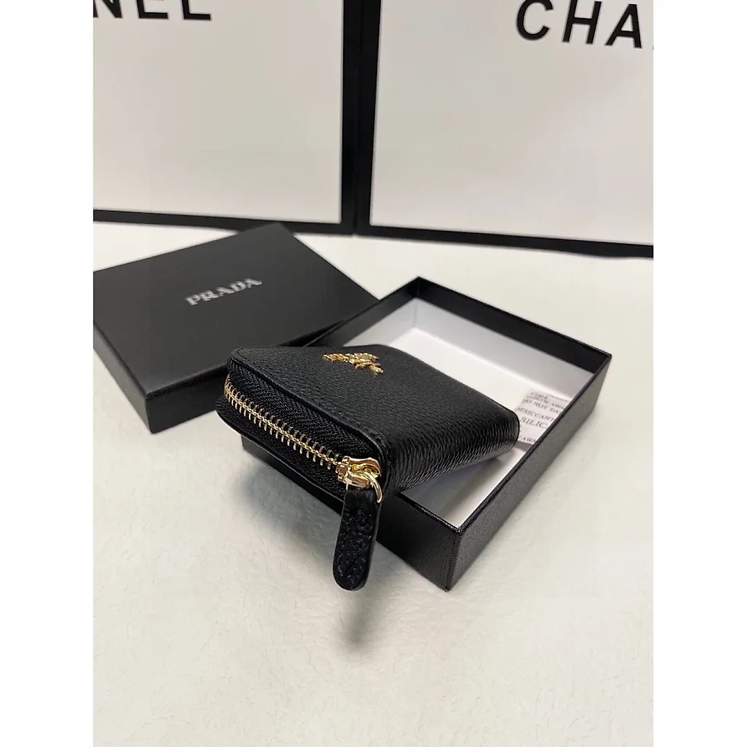 Pra new arrival wallet size : 10*9 cm