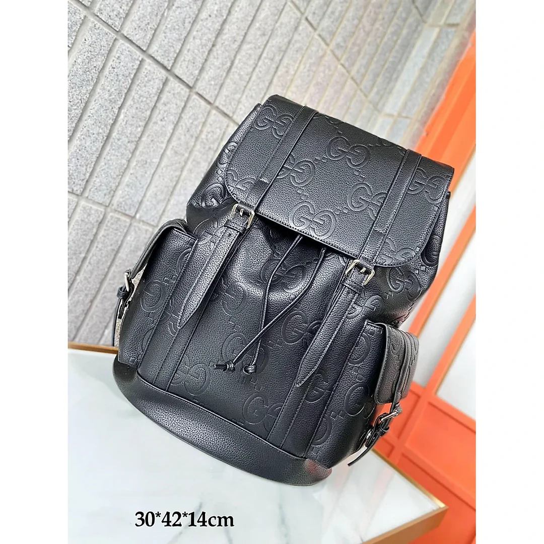GG new arrival backpack bag size : 32 x 42 cm