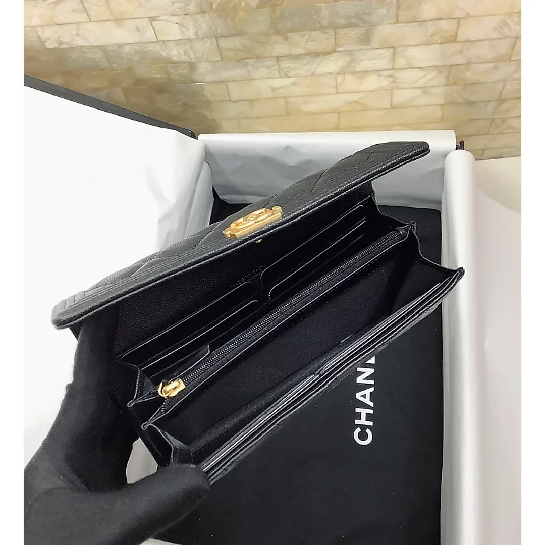 cc CO-CO Long Flap Wallet 19.5cm/7.7in Gold Hardware For Women Black