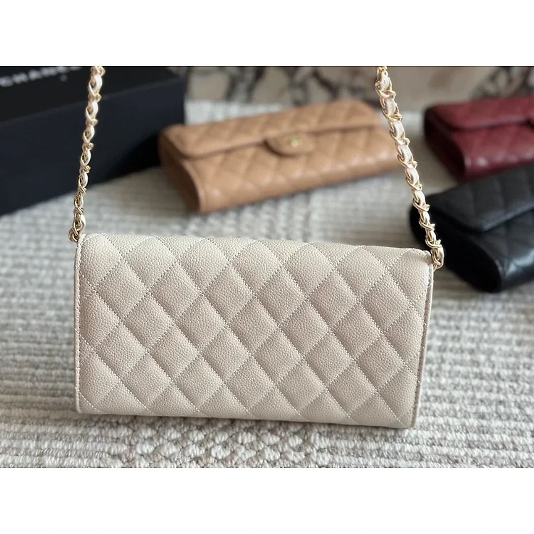 Cc new arrival woc caviar leather bag size: 22cm