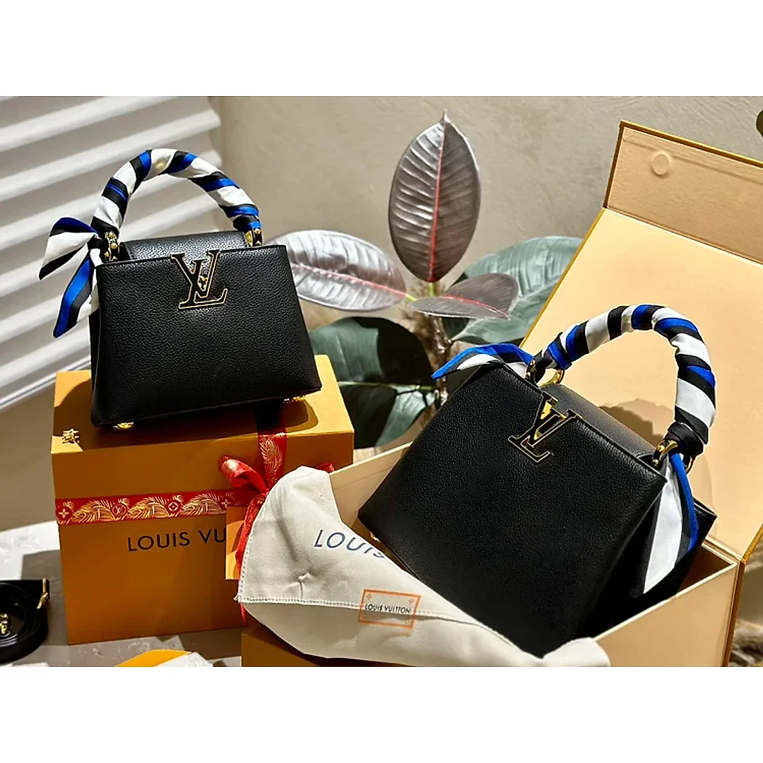 Louis capucines new arrival bag 05