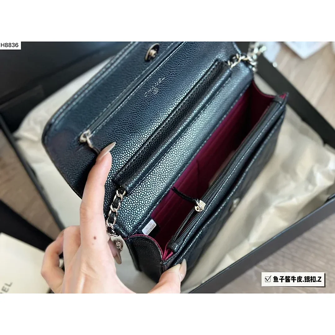 CC new arrival woc caviar leather bag size:19 * 12cm