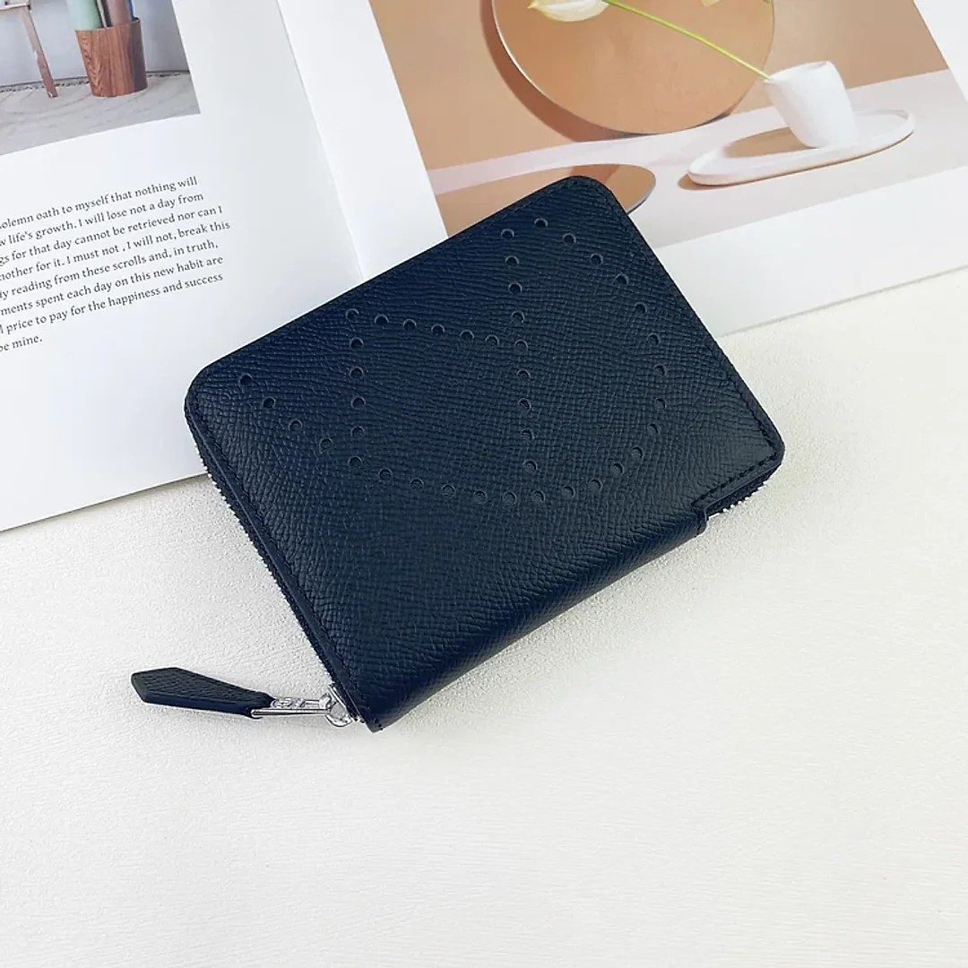H Silk’in Empson-Barenia leather wallets size : 9.5 x 11.5 cm