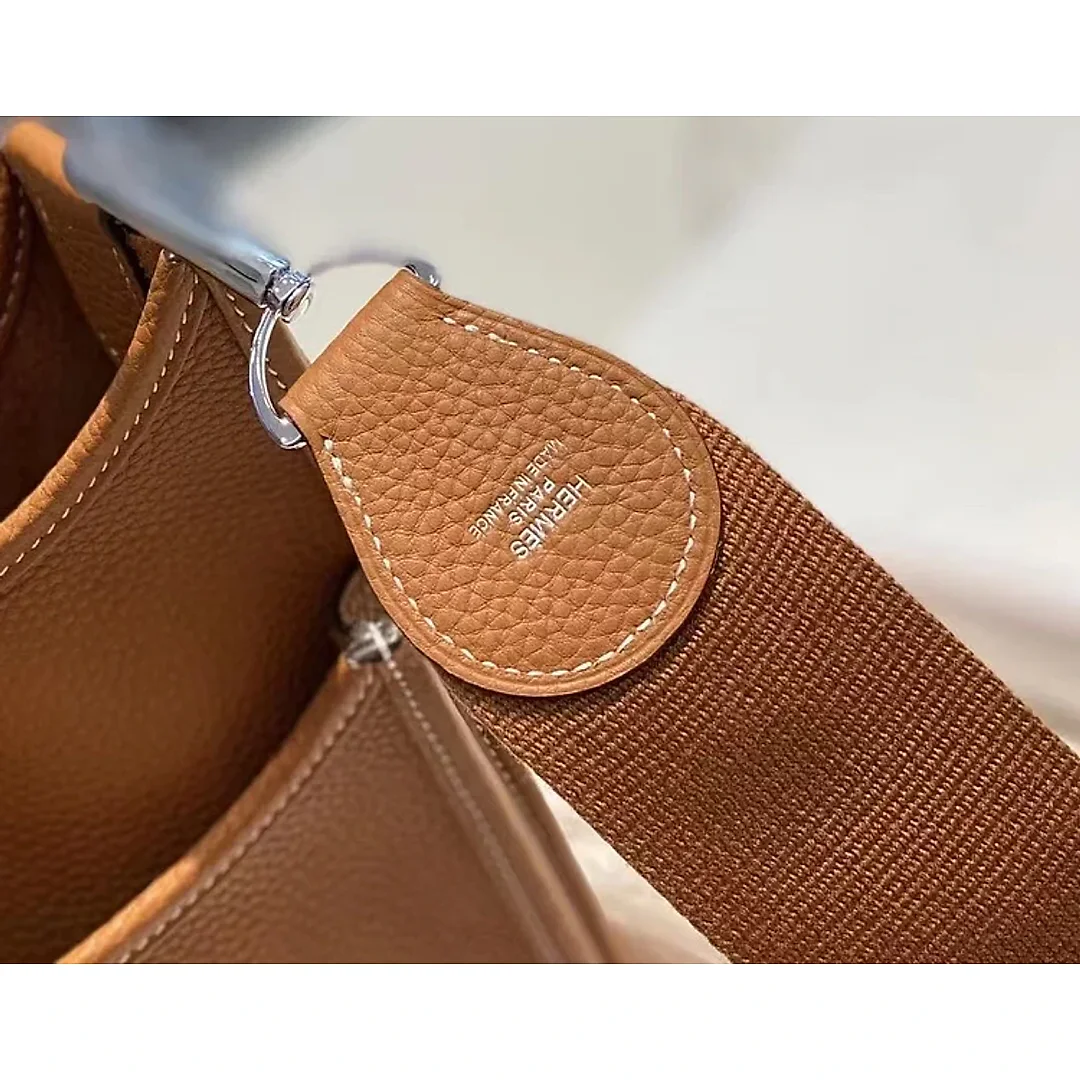 H Evelyne29 new arrival 08 size : 29*30 cm