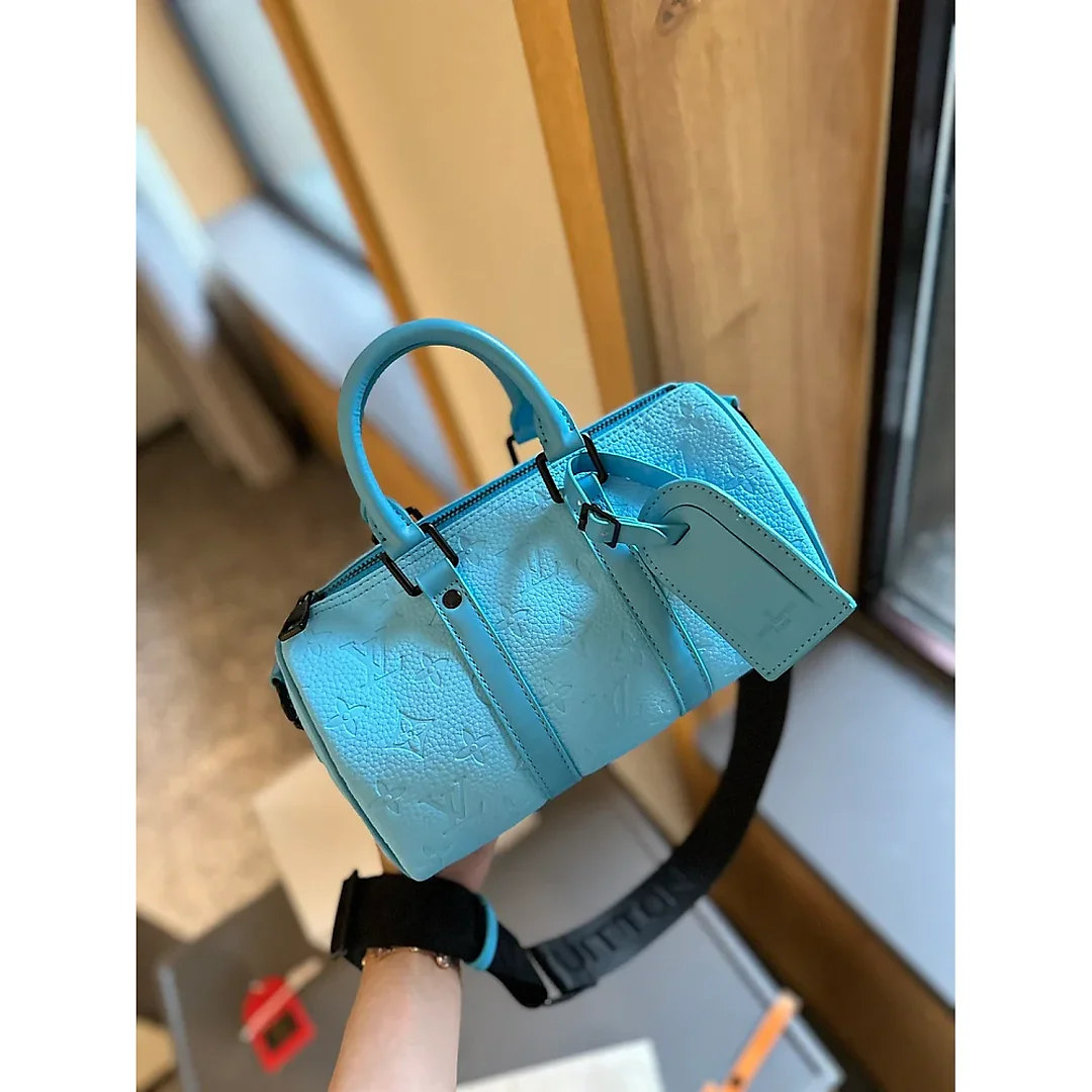 Louis new arrival keepall bag size:25 *12 cm