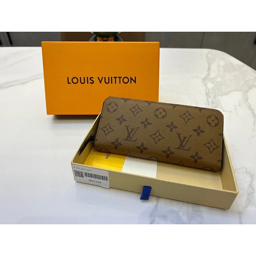 Louis new arrival Monogram Reverse wallet size : 20*9*2cm