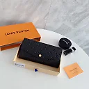 Louis new arrival wallet size;19×10 cm