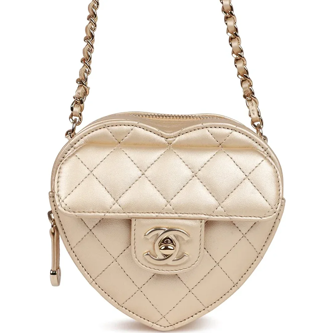 CC In Love Heart Clutch with Chain Gold Lambskin Light Gold