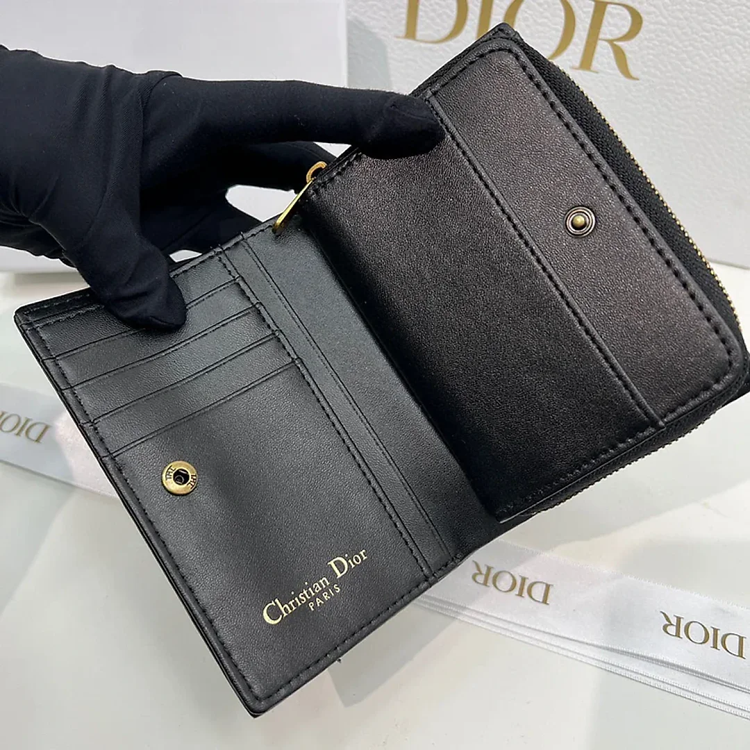 D new arrival wallet size: 13.5*9.5*3.5