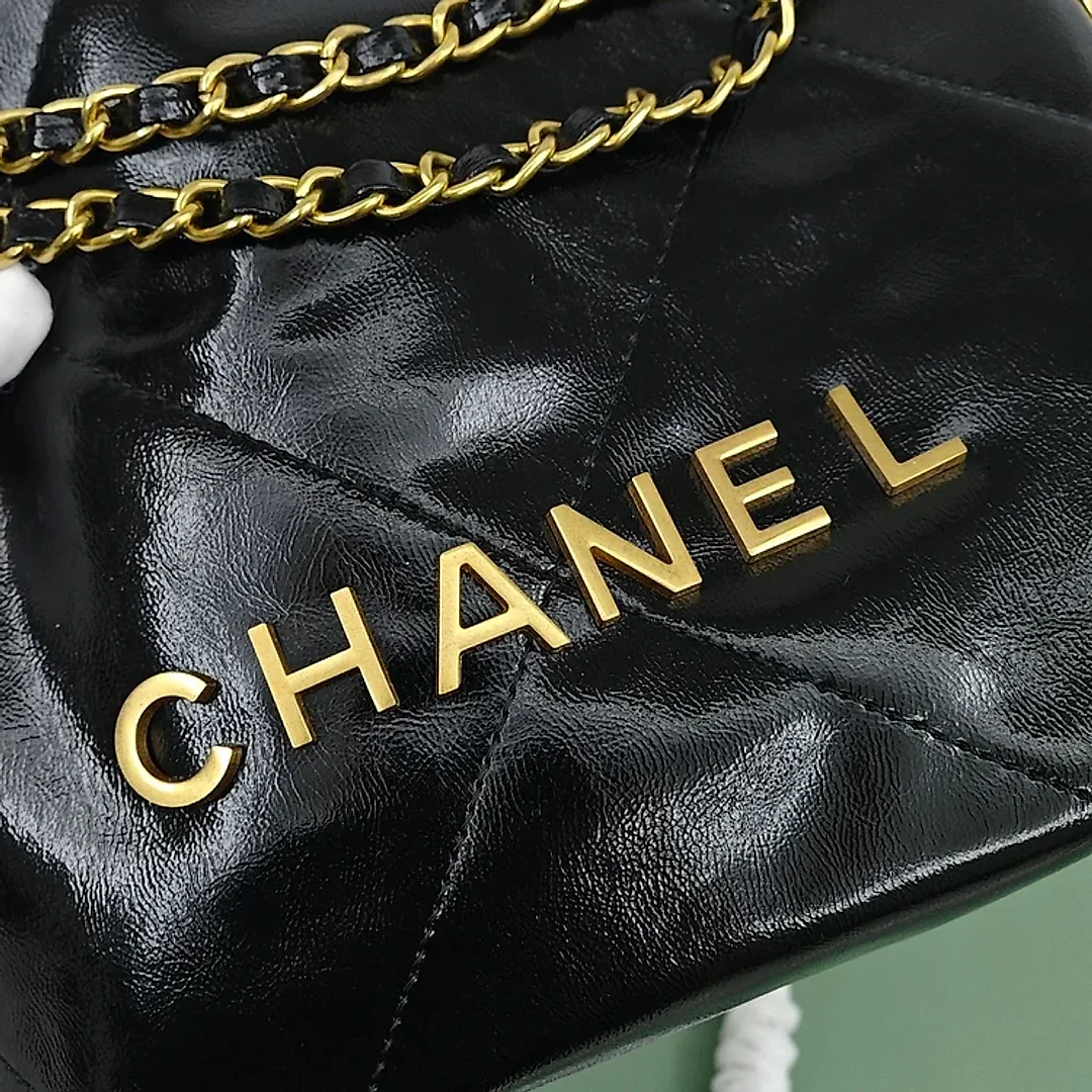 CC mini 22bag new arrival size : 20*19*6cm