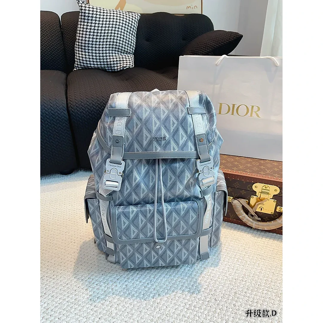 D new arrival backpack bag size: 31*14*42cm