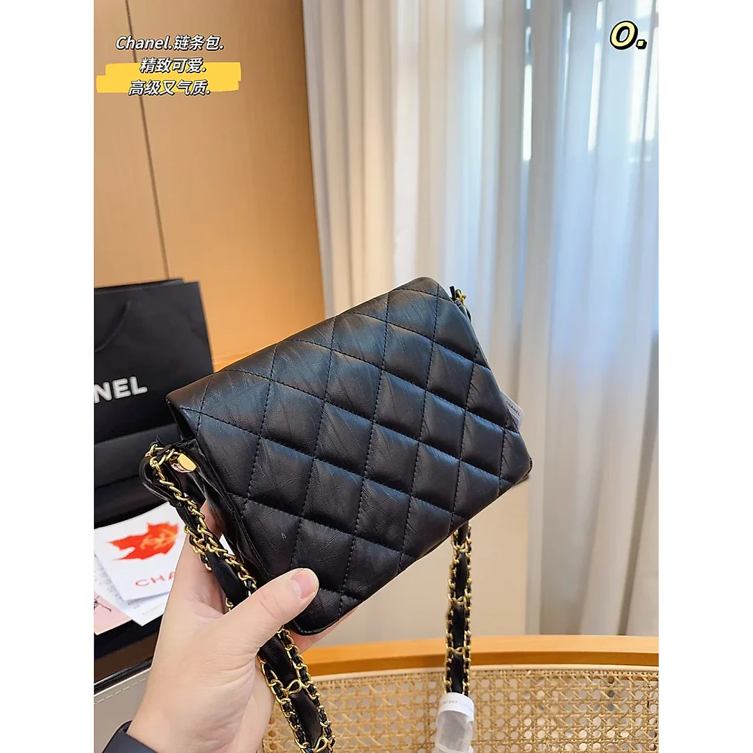 CC 23K new arrival bag size : 20*5*16cm