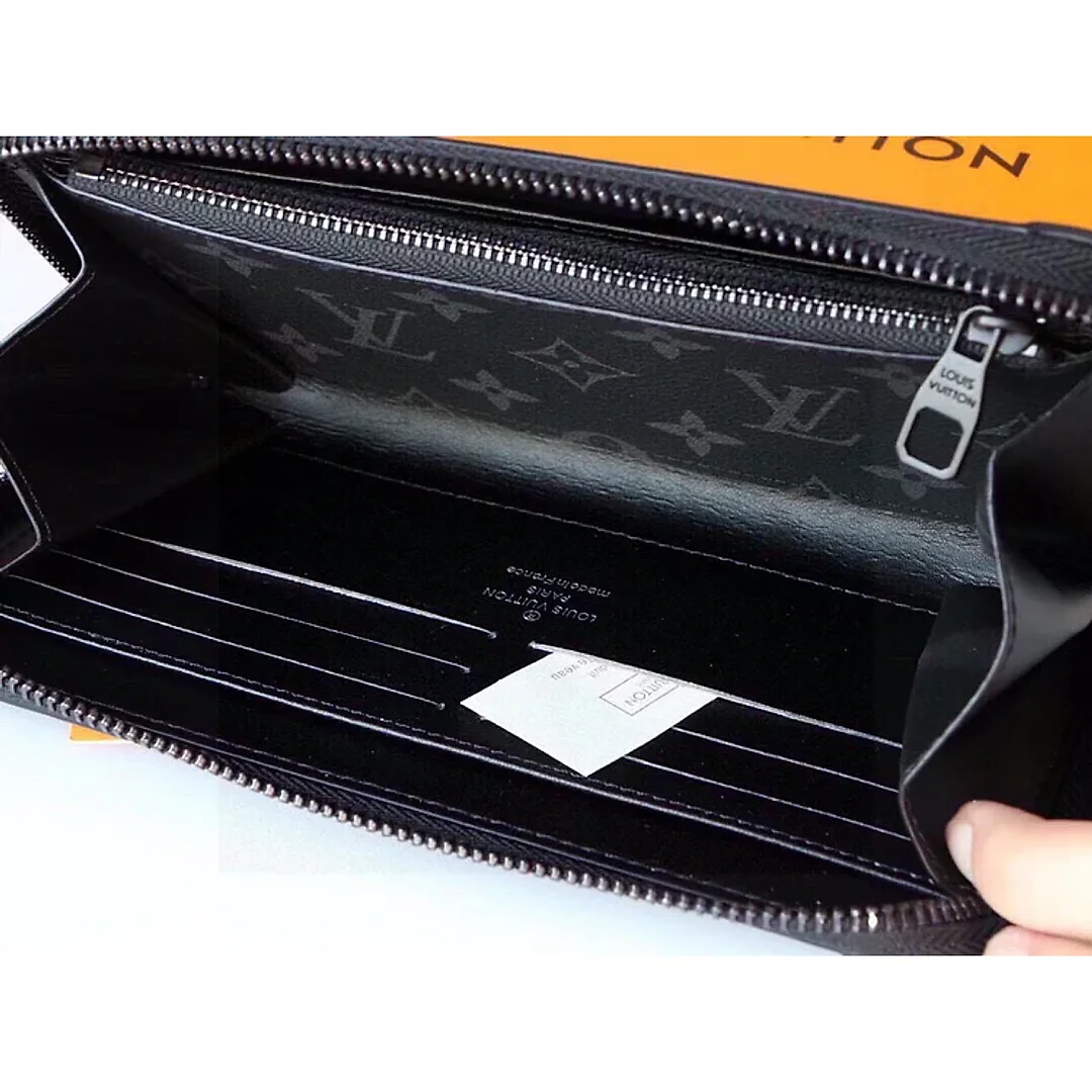 Louis new arrival Trunk men’s wallet size: 19×10 cm