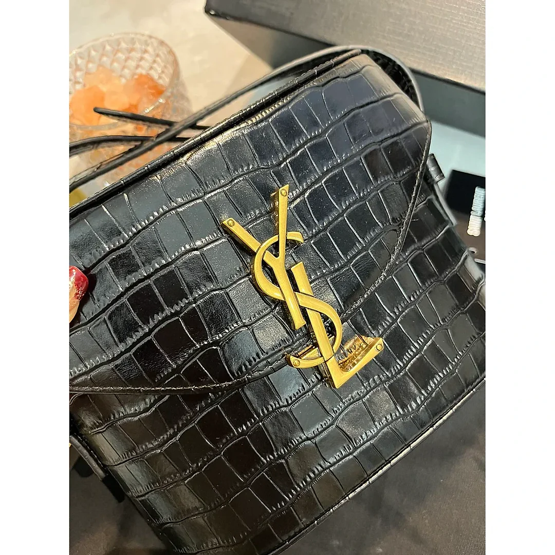 Y new arrival case bag size : 20*19*14cm