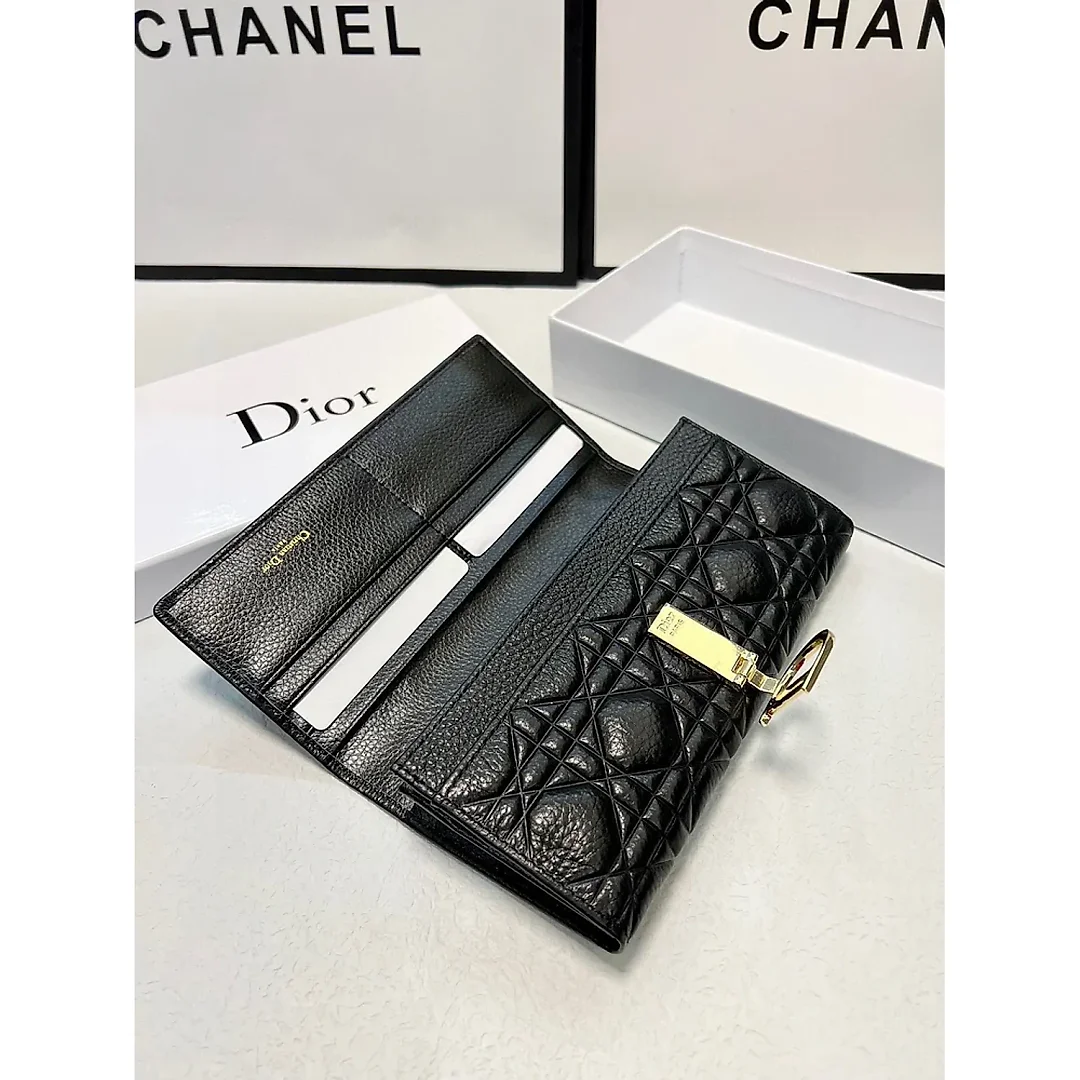 Di new arrival wallet size: 19×10 cm