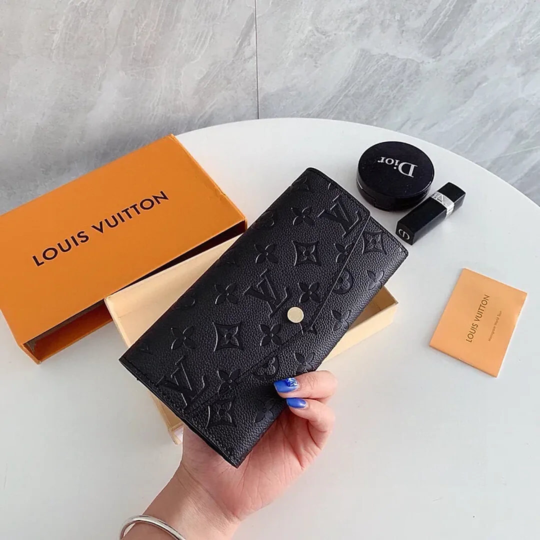 Louis new arrival wallet size;19×10 cm