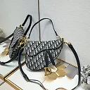 D saddle Be a classic with classics size: 25.5 x 20 x 6.5 cm