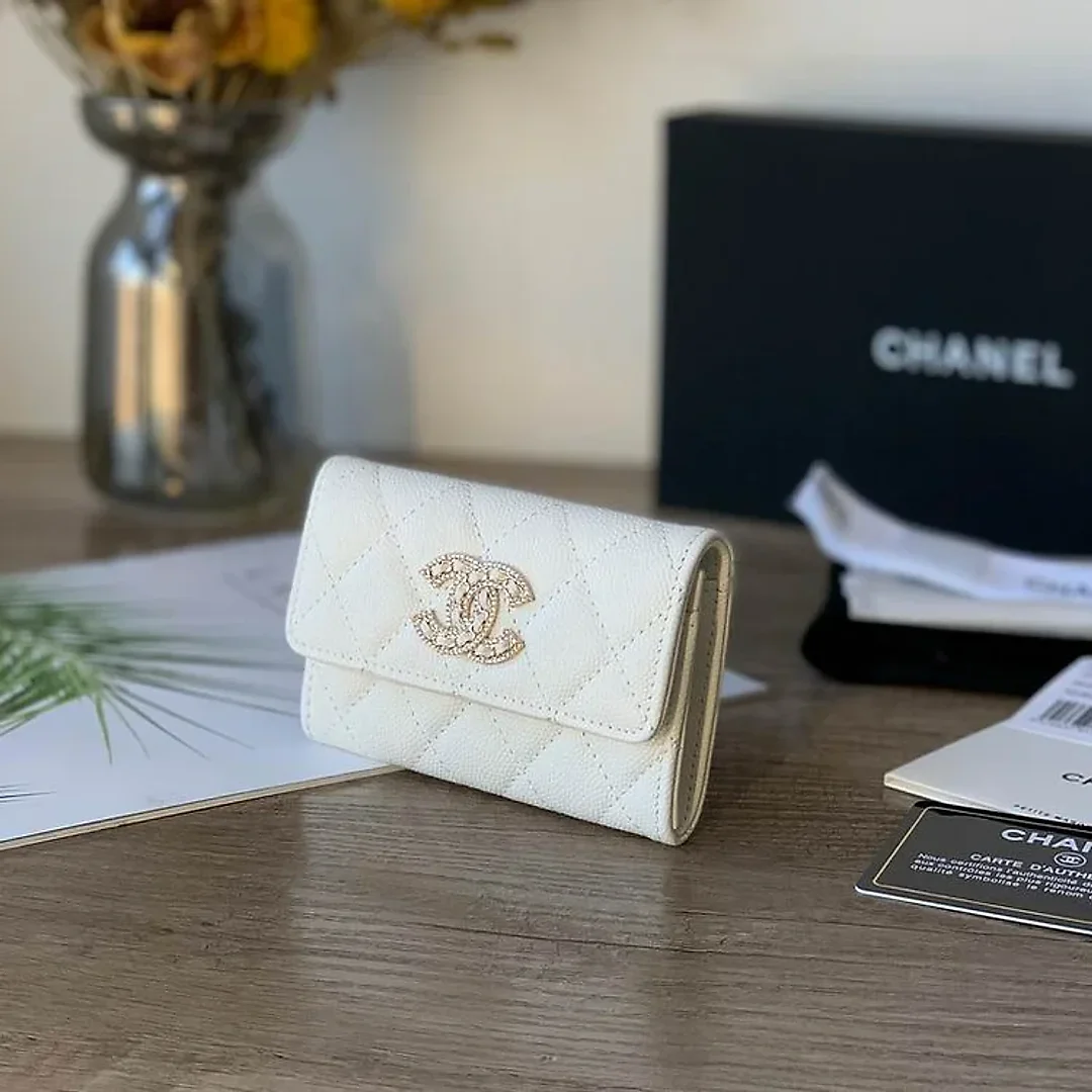 CC 11X8.5X3cm 040308 YG wallet