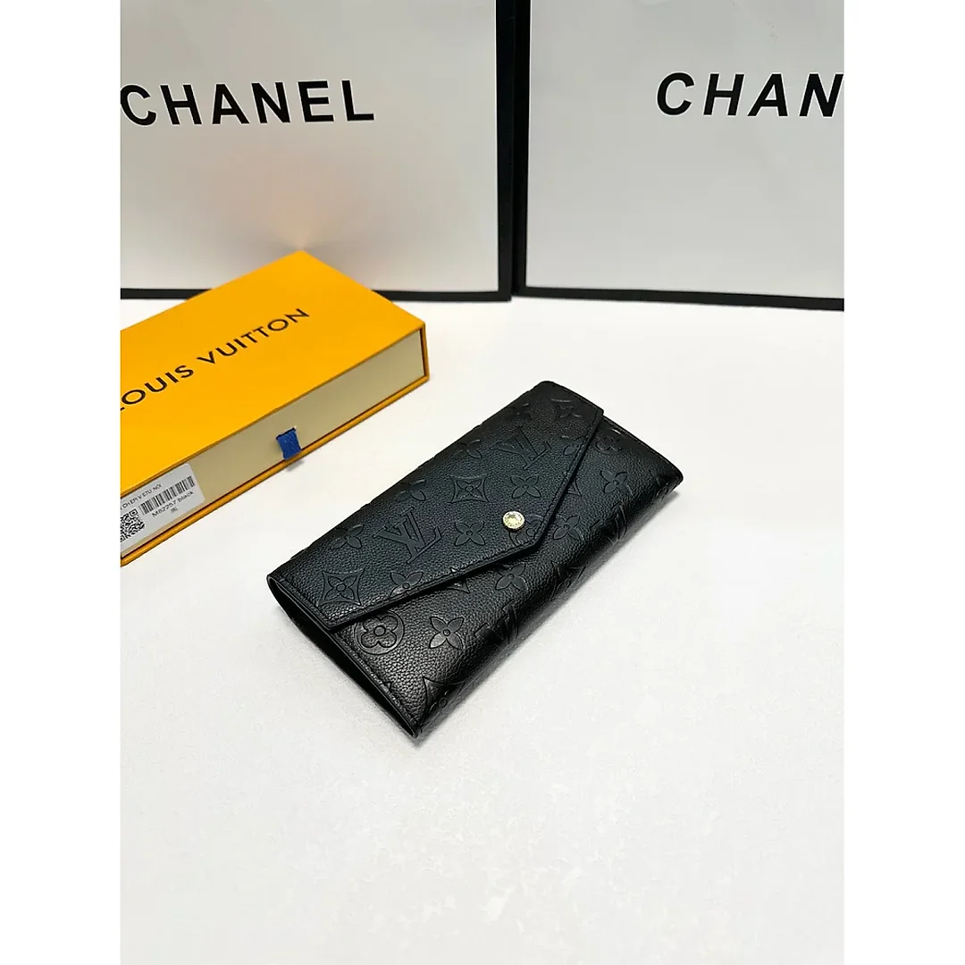 Louis new arrival wallet 02 size: 19×10 cm